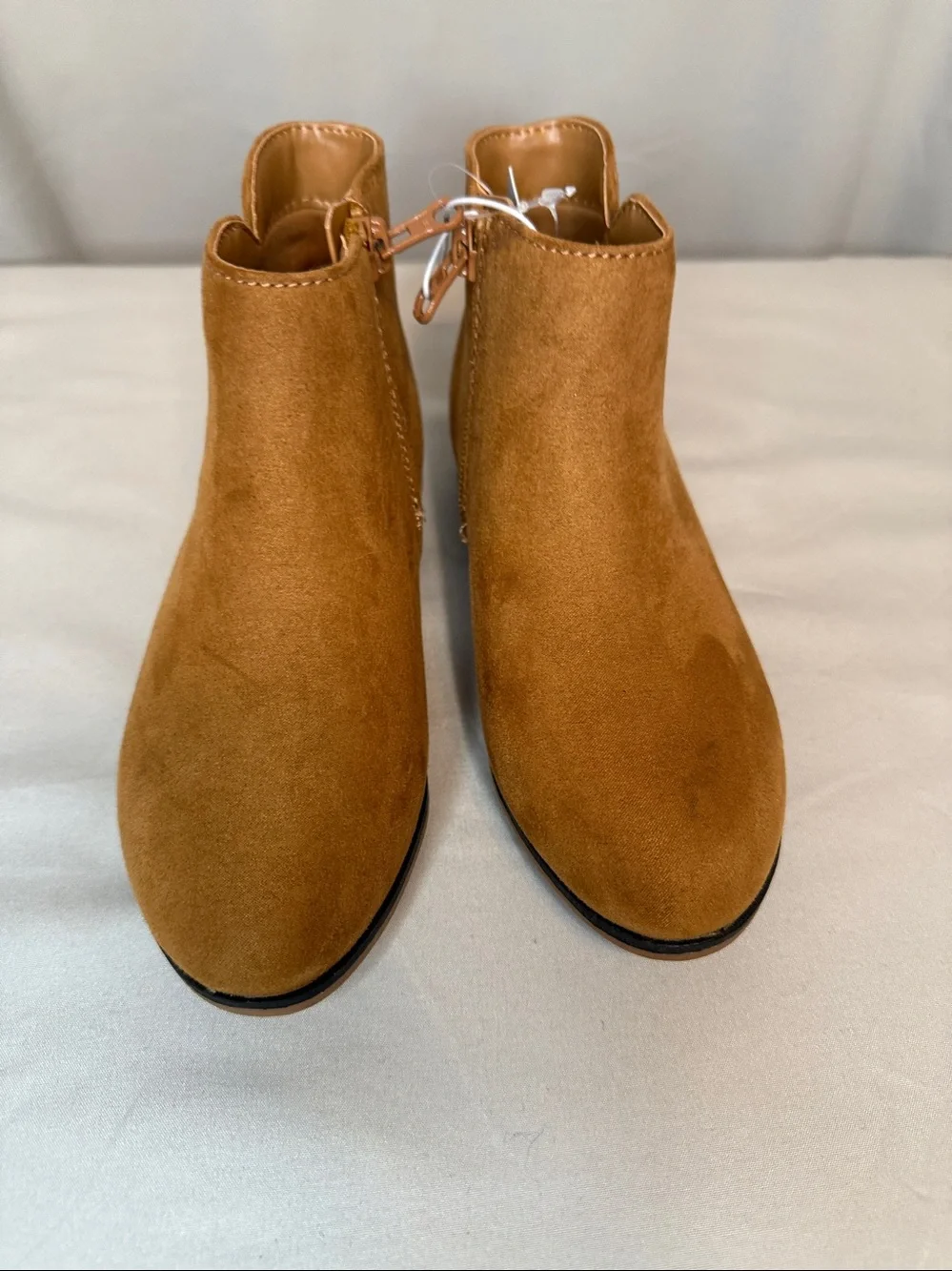 Cat & Jack kids light brown cognac Penelope ankle boots zippers new faux suede